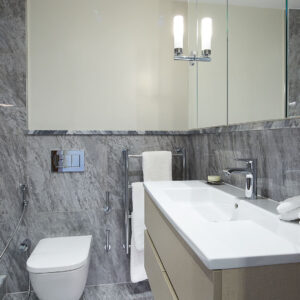 Superior one-bedroom apartment bathroom with heated floor (C apartments)
