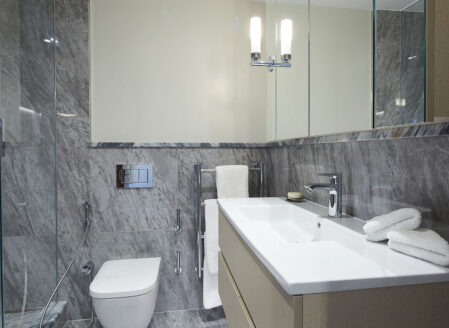 Superior one-bedroom apartment bathroom with heated floor (C apartments)