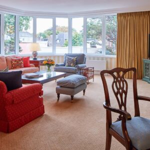 Luxury three-bedroom apartment reception room