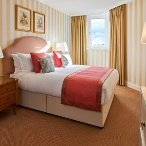 Luxury Two Bedroom - Bedroom 1