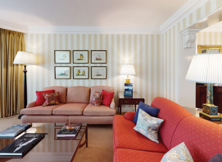 Deluxe Three Bedroom - Living Room