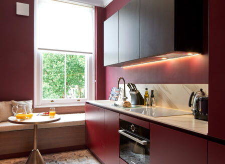 Luxury Two-Bedroom Apartment - Royal Red