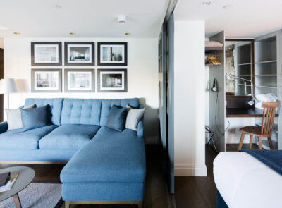 Luxury One Bedroom Apartments - Living Area