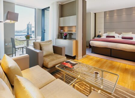Luxury One Bedroom Apartment with Tower View