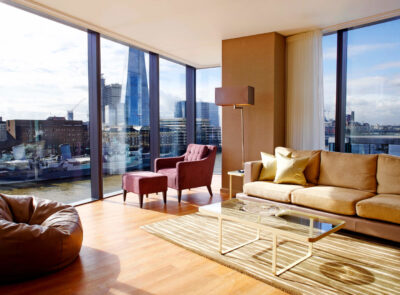 cheval-three-quays-luxury-three-bed-tower-view-01