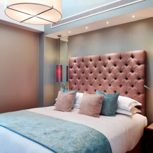 cheval-three-quays-tower-penthouse-17