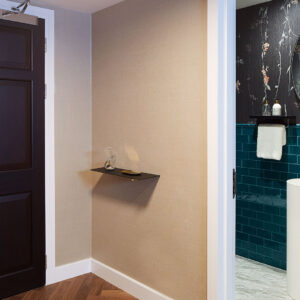 The guest cloakroom