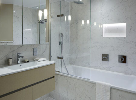 The family bathroom in a two-bedroom apartment