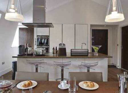 Dining Area - Luxury Three Bedroom