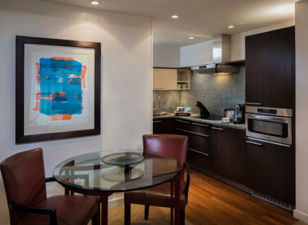 Living Area - Luxury One-Bedroom Apartment