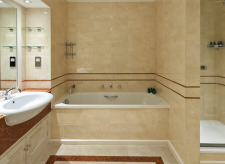 Luxury Three Bedroom En-suite Bathroom