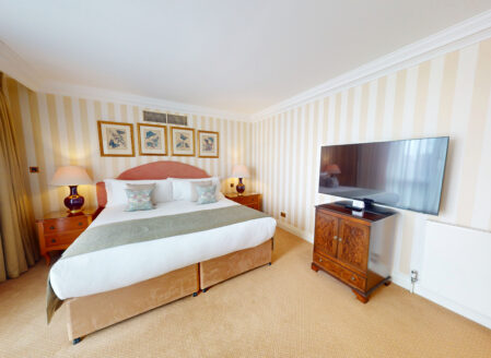 Two Bedroom Penthouse (11D) Bathroom