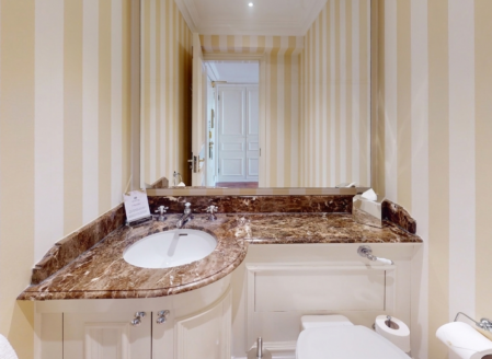 Two Bedroom Penthouse (7F) Bathroom