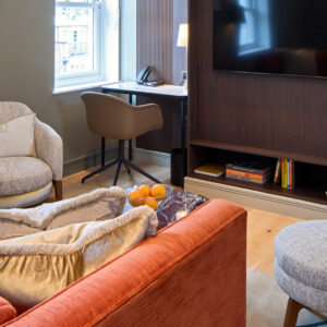 Deluxe Two-Bedroom Apartment